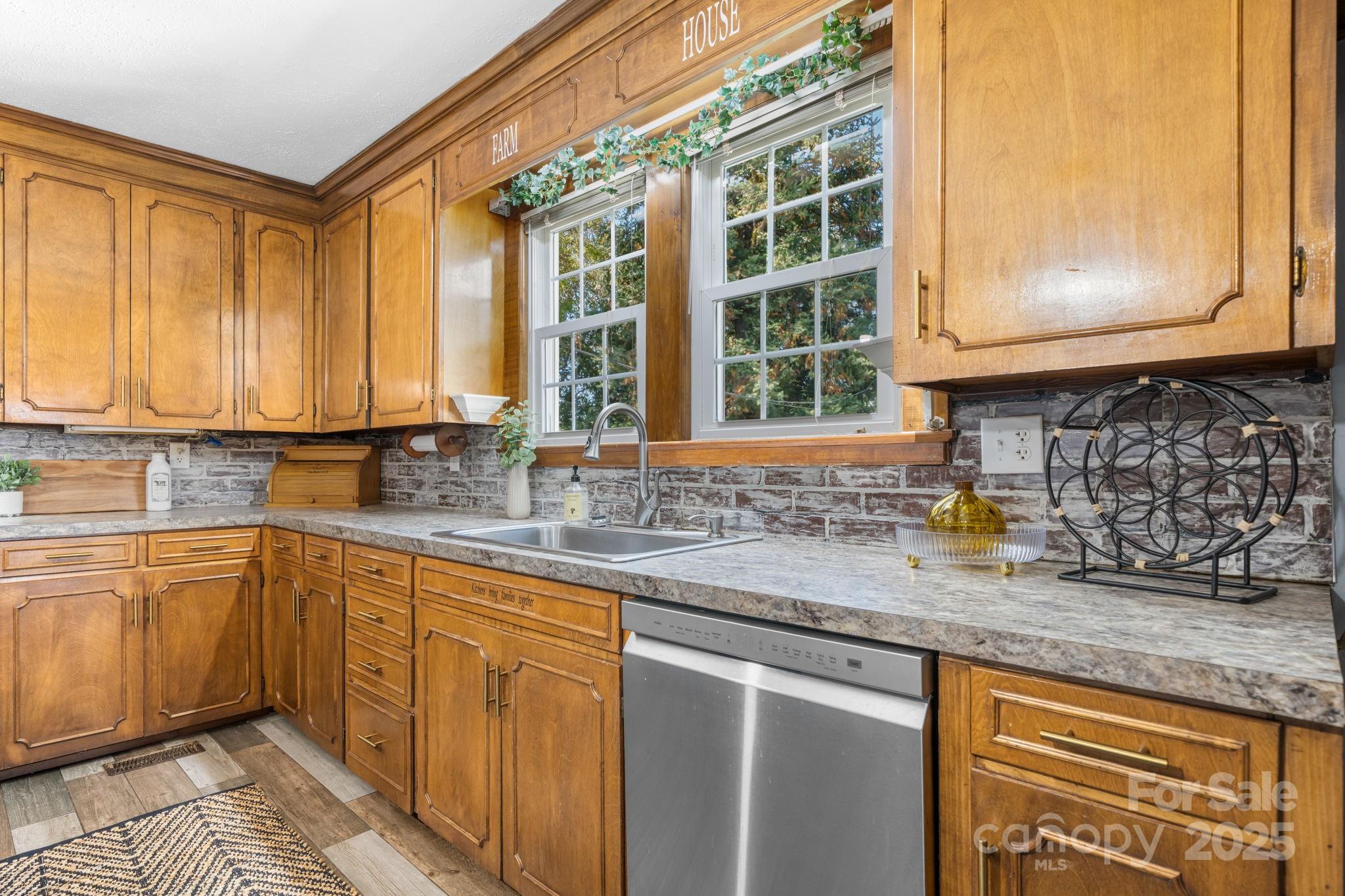 2461 Startown Road Newton, NC 28658 - Photo 17 of 45