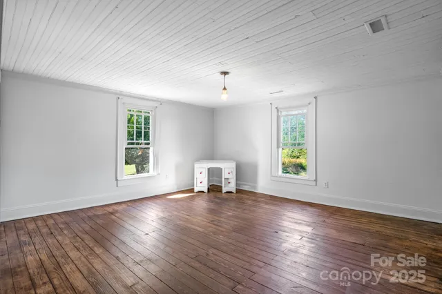 $525,000 | 2461 Startown Road, Newton, NC 28658