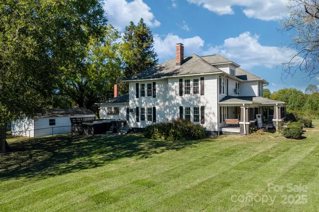 $525,000 | 2461 Startown Road, Newton, NC 28658