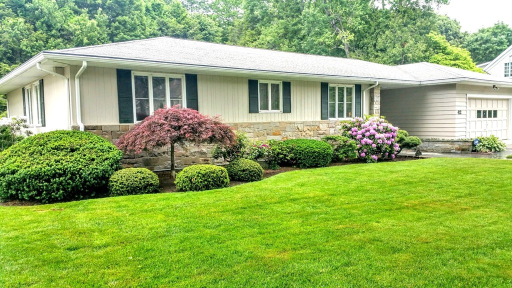 42 Gordon Road Newton, MA 02468 - Photo 1 of 29