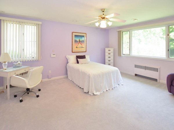 42 Gordon Road Newton, MA 02468 - Photo 13 of 29