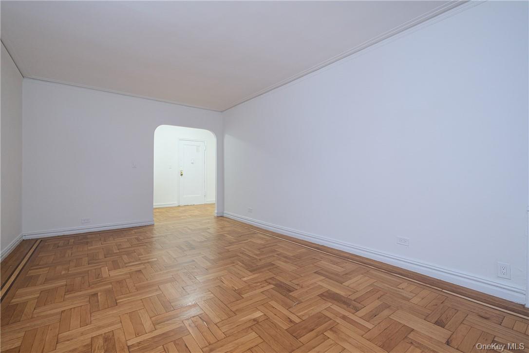 2685 Creston Avenue, Unit 1K Bronx, NY 10468 - Photo 2 of 7 a view of an empty room