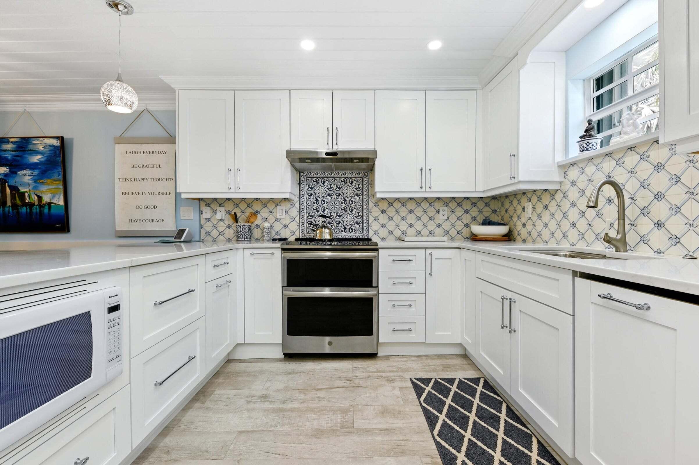 5500 Old Ocean Boulevard, Unit 107 Ocean Ridge, FL 33435 - Photo 9 of 23 pic 3