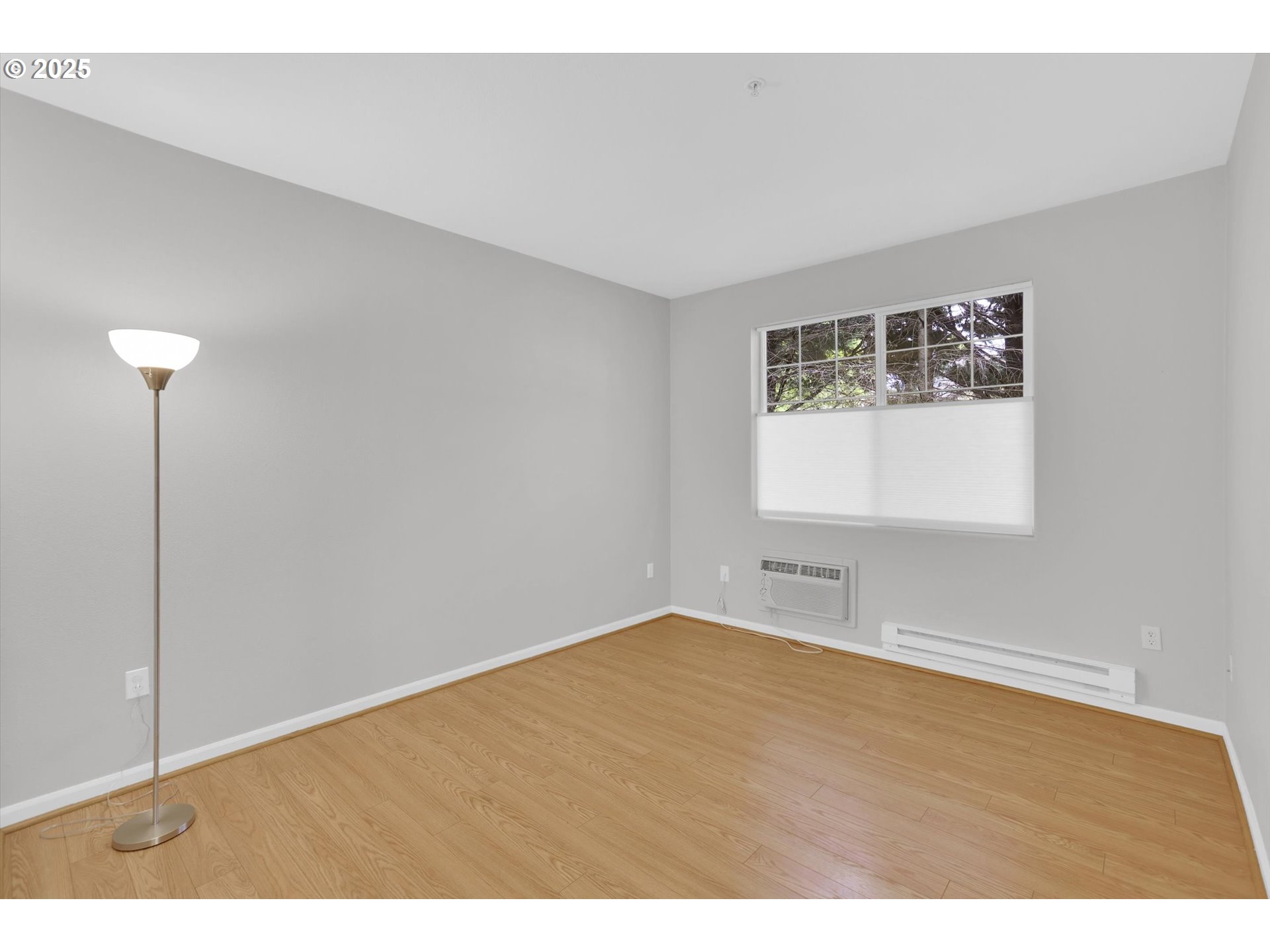 14815 Southwest Sandhill Loop, Unit 102 Beaverton, OR 97007 - Photo 12 of 21 Gallery Image 12