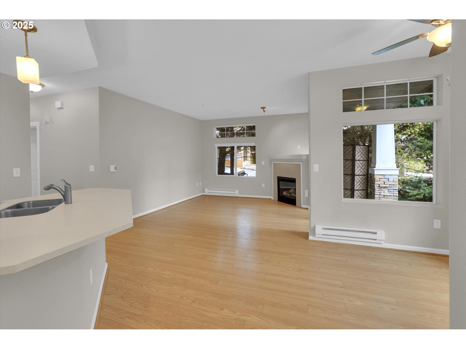 14815 Southwest Sandhill Loop, Unit 102 Beaverton, OR 97007 - Photo 3 of 21 Gallery Image 3