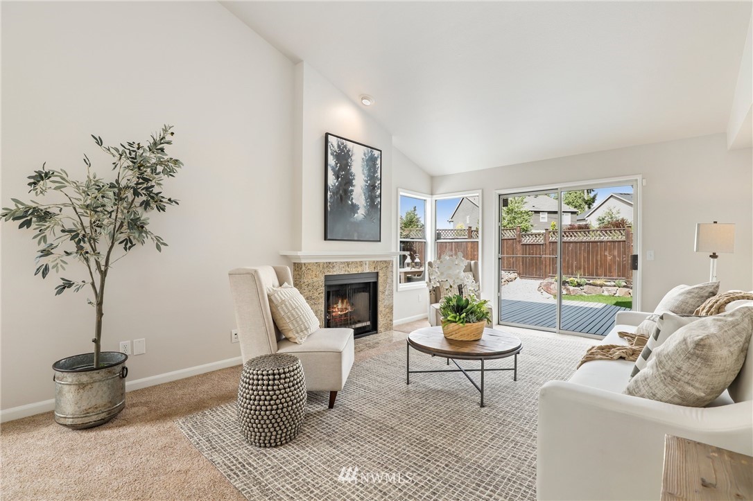 12704 Northeast 200th Place Bothell, WA 98011 - Photo 3 of 35 Gallery Image 3