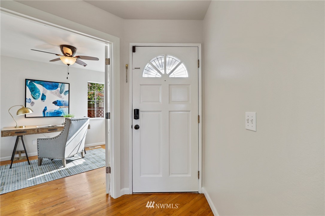 12704 Northeast 200th Place Bothell, WA 98011 - Photo 23 of 35 Gallery Image 23