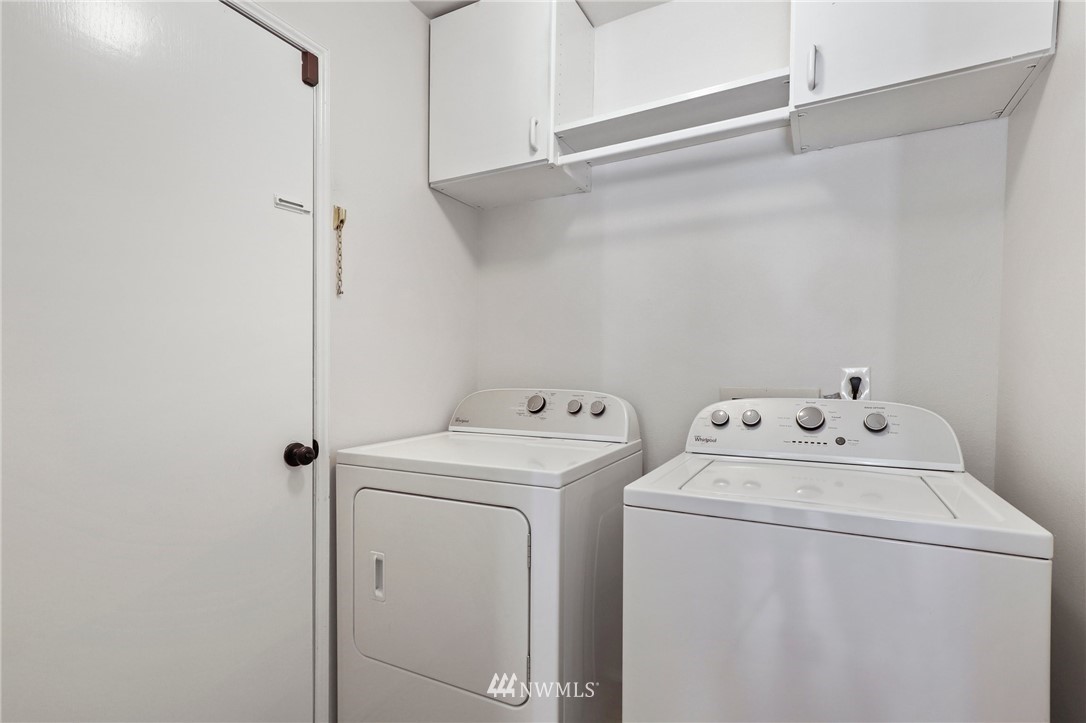 12704 Northeast 200th Place Bothell, WA 98011 - Photo 24 of 35 Gallery Image 24