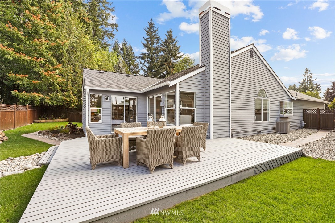 12704 Northeast 200th Place Bothell, WA 98011 - Photo 26 of 35 Gallery Image 26