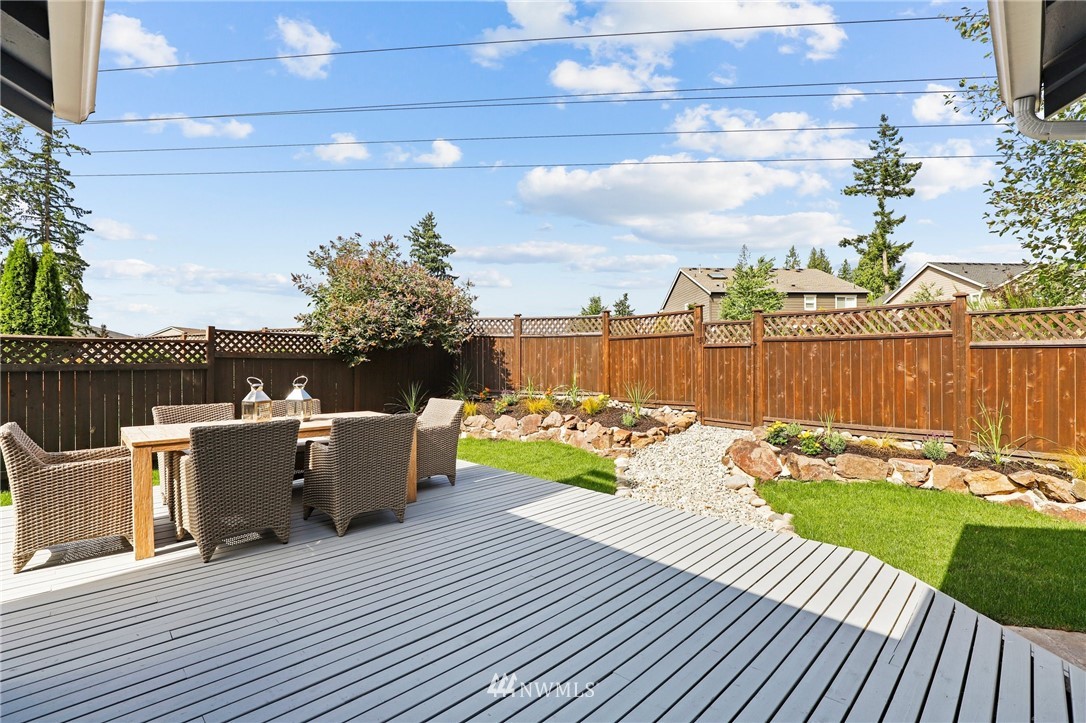 12704 Northeast 200th Place Bothell, WA 98011 - Photo 29 of 35 Gallery Image 29