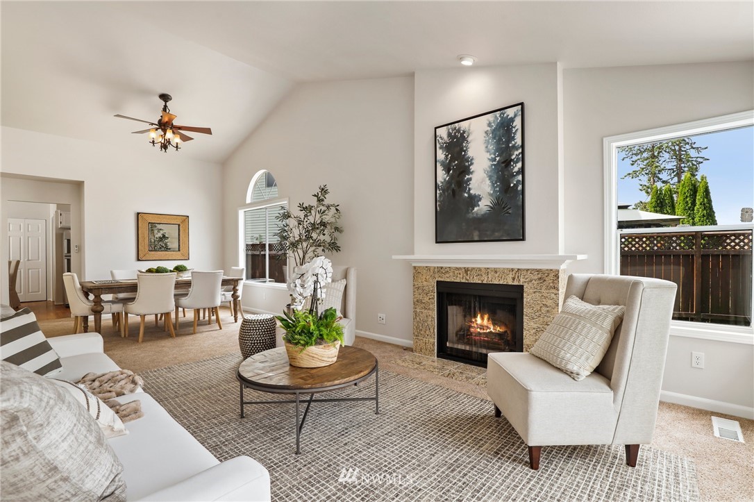 12704 Northeast 200th Place Bothell, WA 98011 - Photo 4 of 35 Gallery Image 4
