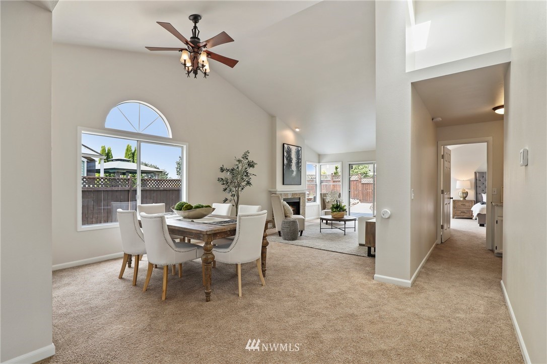12704 Northeast 200th Place Bothell, WA 98011 - Photo 6 of 35 Gallery Image 6