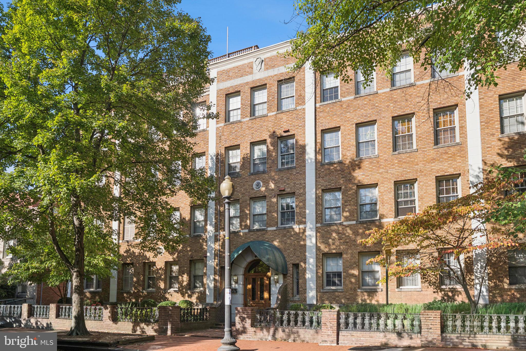 18 9th Street Northeast, Unit 307 Washington, DC 20002 - Photo 27 of 31 The Davmar