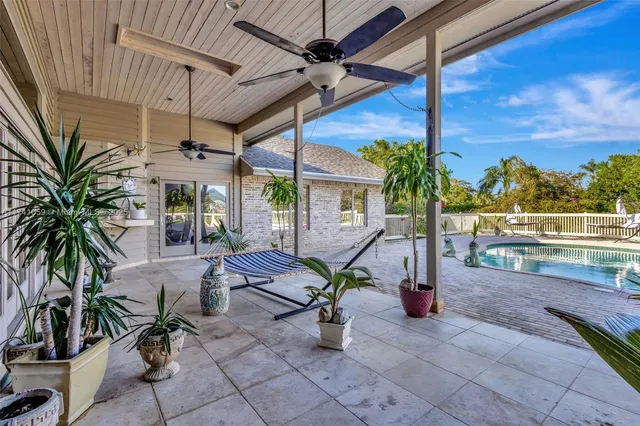$920,000 | 2400 Northwest Lakeridge Drive, Palm City, FL 34990