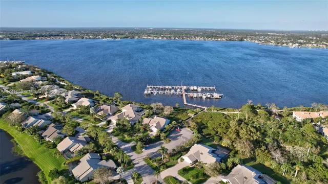 $920,000 | 2400 Northwest Lakeridge Drive, Palm City, FL 34990