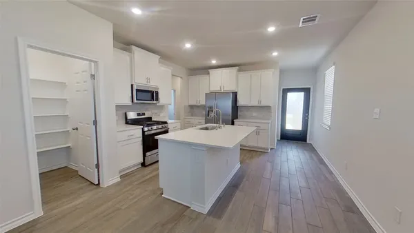 $2,100 | 197 Nettletree Drive, Buda, TX 78610