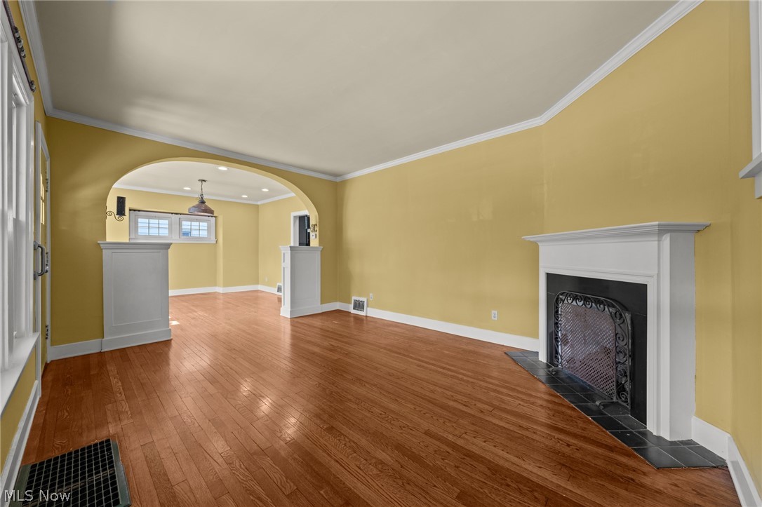 2612 Canterbury Road Cleveland Heights, OH 44118 - Photo 8 of 39 Gallery Image 8