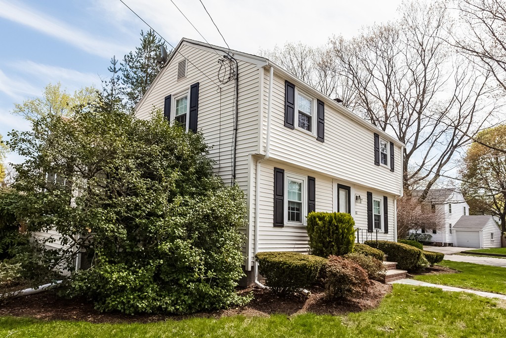 60 Sims Road Quincy, MA 02170 - Photo 3 of 28 Gallery Image 3