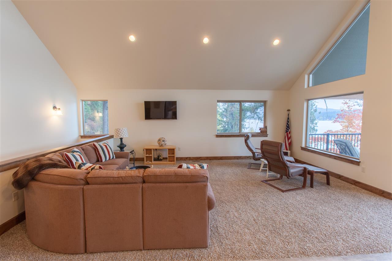 43981 Silver Beach Road Loon Lake, WA 99148 - Photo 7 of 20 Gallery Image 7