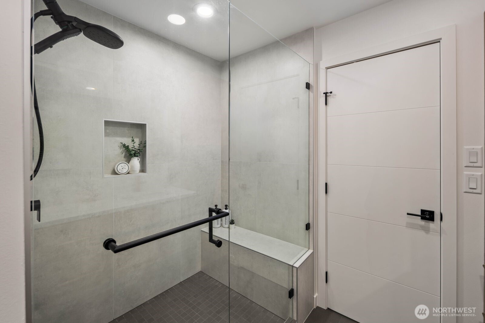 939 North 87th Street, Unit A Seattle, WA 98103 - Photo 17 of 35