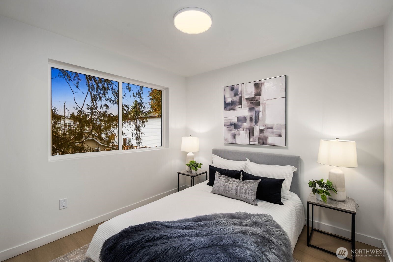 939 North 87th Street, Unit A Seattle, WA 98103 - Photo 10 of 35