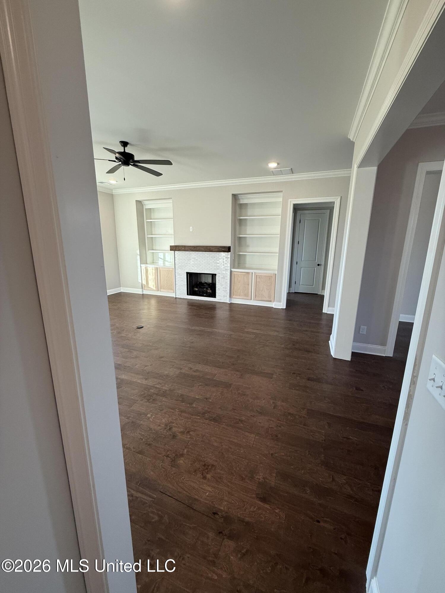 2275 Livingston Way Hernando, MS 38632 - Photo 11 of 45 IMG_3285