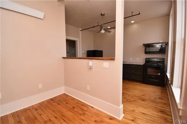 $950 | 170 Court Street, Unit 4, Watertown, NY 13601