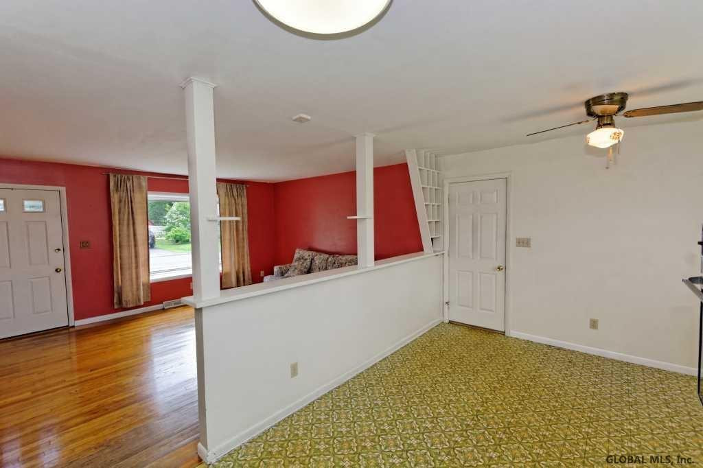 7 Riverview Terrace Rensselaer, NY 12144 - Photo 11 of 21 Photo 11