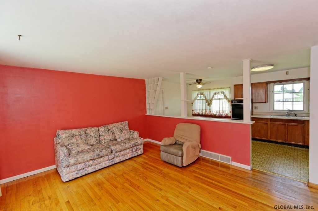 7 Riverview Terrace Rensselaer, NY 12144 - Photo 3 of 21 Photo 3