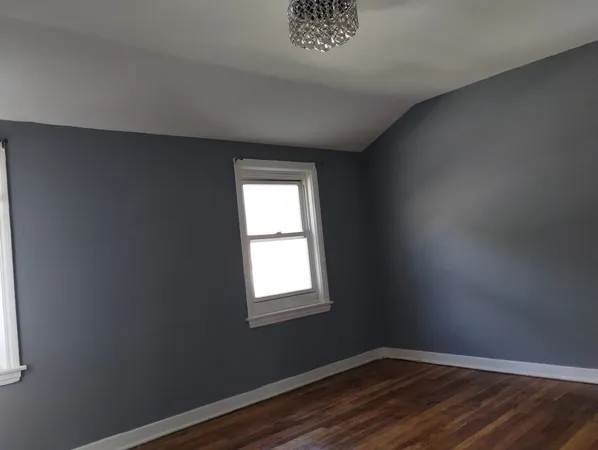 $1,550 | 9848 South Yates Boulevard, Chicago, IL 60617