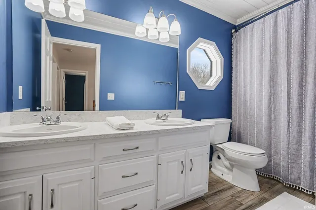 $355,000 | 59321 Teaberry Court, Elkhart, IN 46517