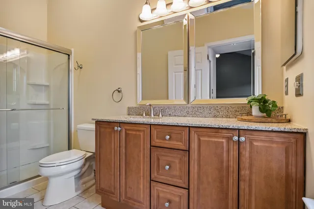 $2,600 | 177 La Costa Drive, Blackwood, NJ 08012