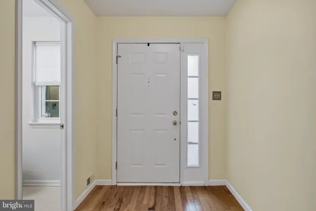 $2,600 | 177 La Costa Drive, Blackwood, NJ 08012