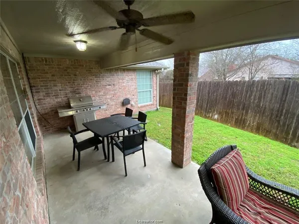 $2,175 | 603 Clovis Court, College Station, TX 77845