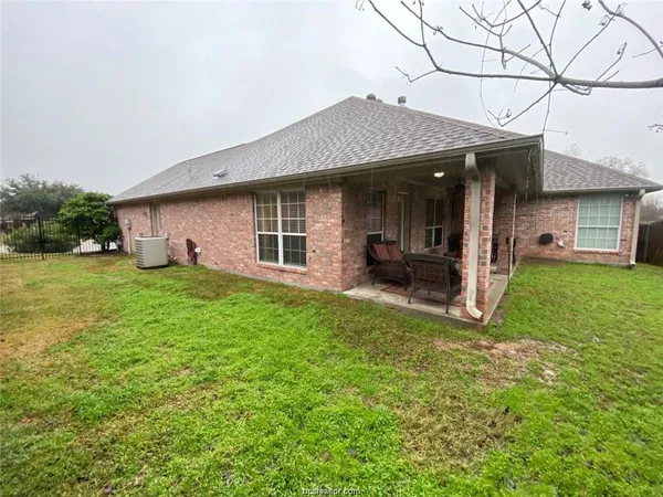 $2,175 | 603 Clovis Court, College Station, TX 77845