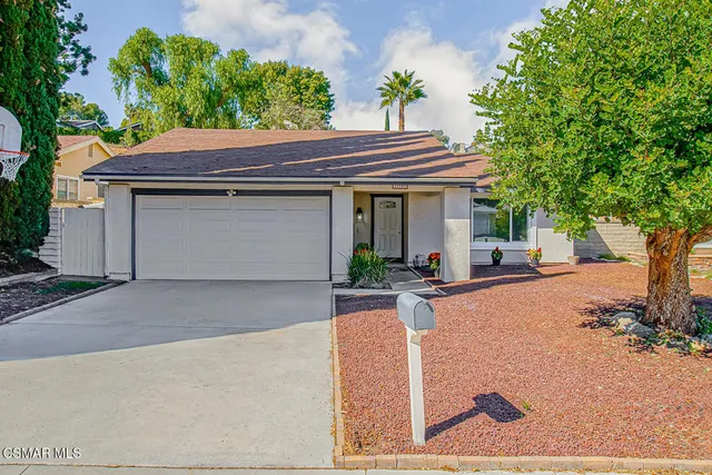 $795,000 | 22949 Sycamore Creek Drive, Valencia, CA 91354