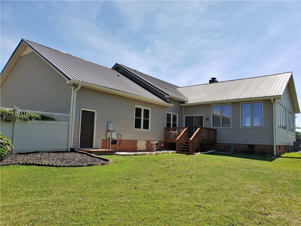 205 Williford Road Anderson, SC 29626 - Photo 3 of 36