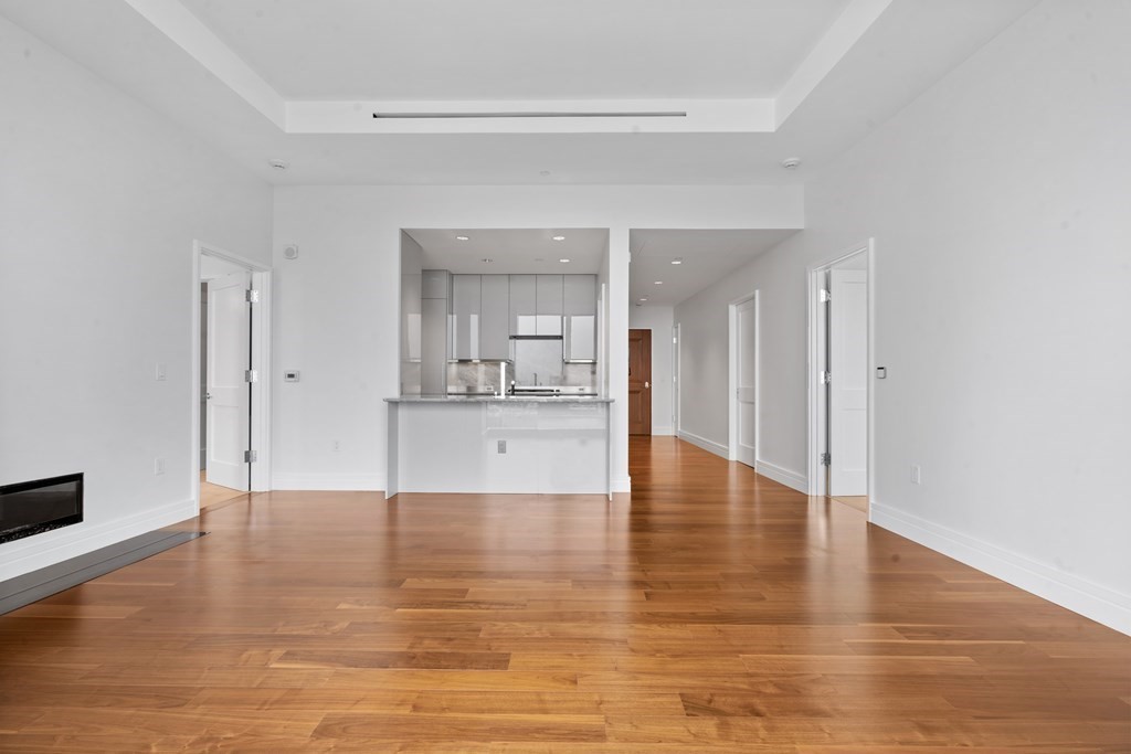 1 Dalton Street, Unit 3302 Boston, MA 02115 - Photo 11 of 33