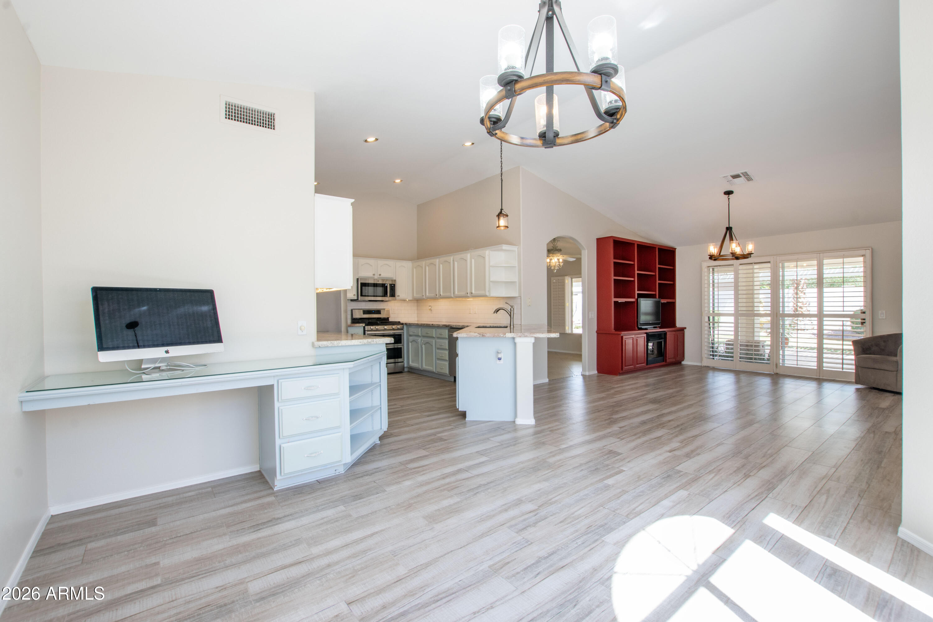 15644 Piccadilly Road Goodyear, AZ 85395 - Photo 22 of 61