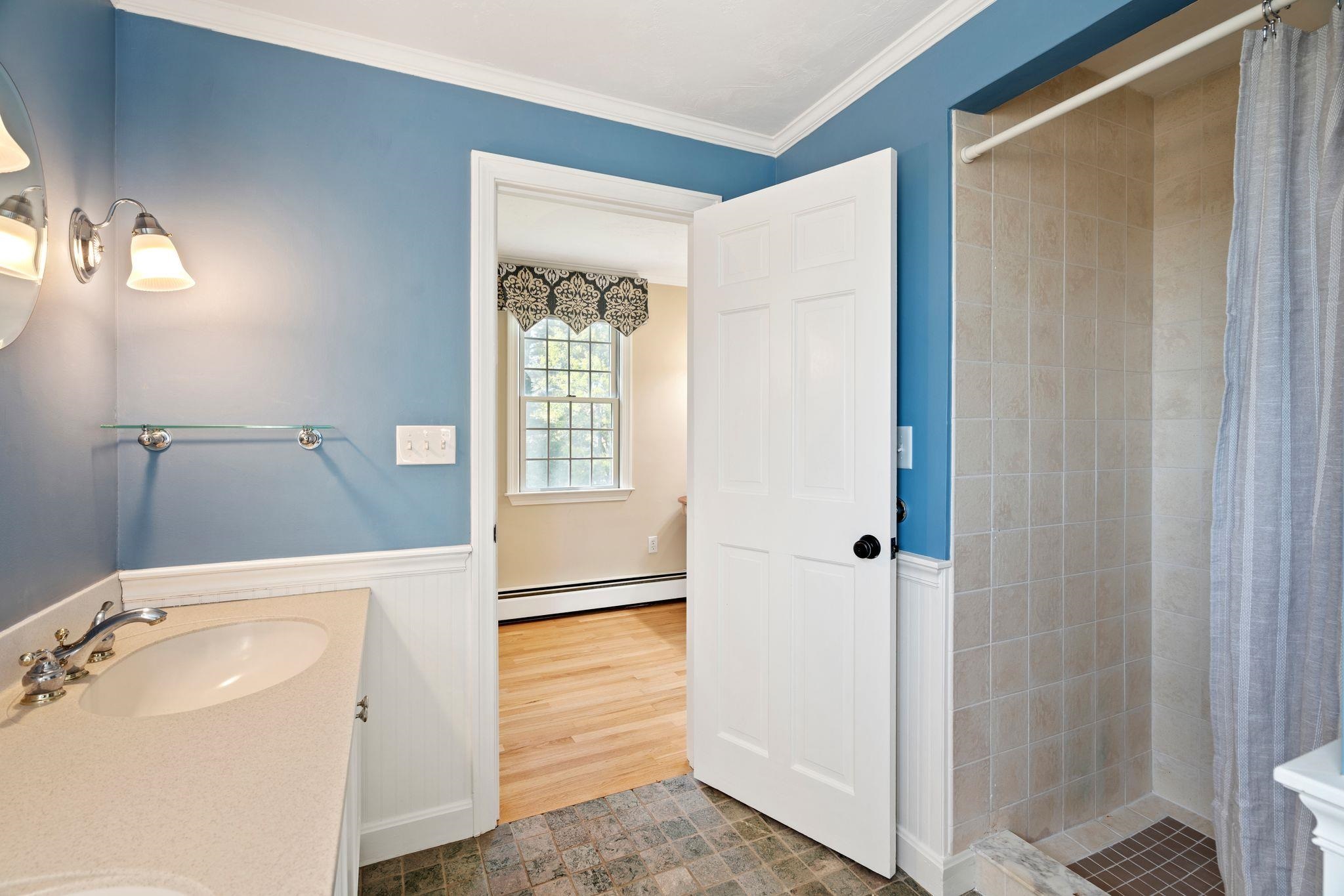 5 Putney Road Bow, NH 03304 - Photo 18 of 38