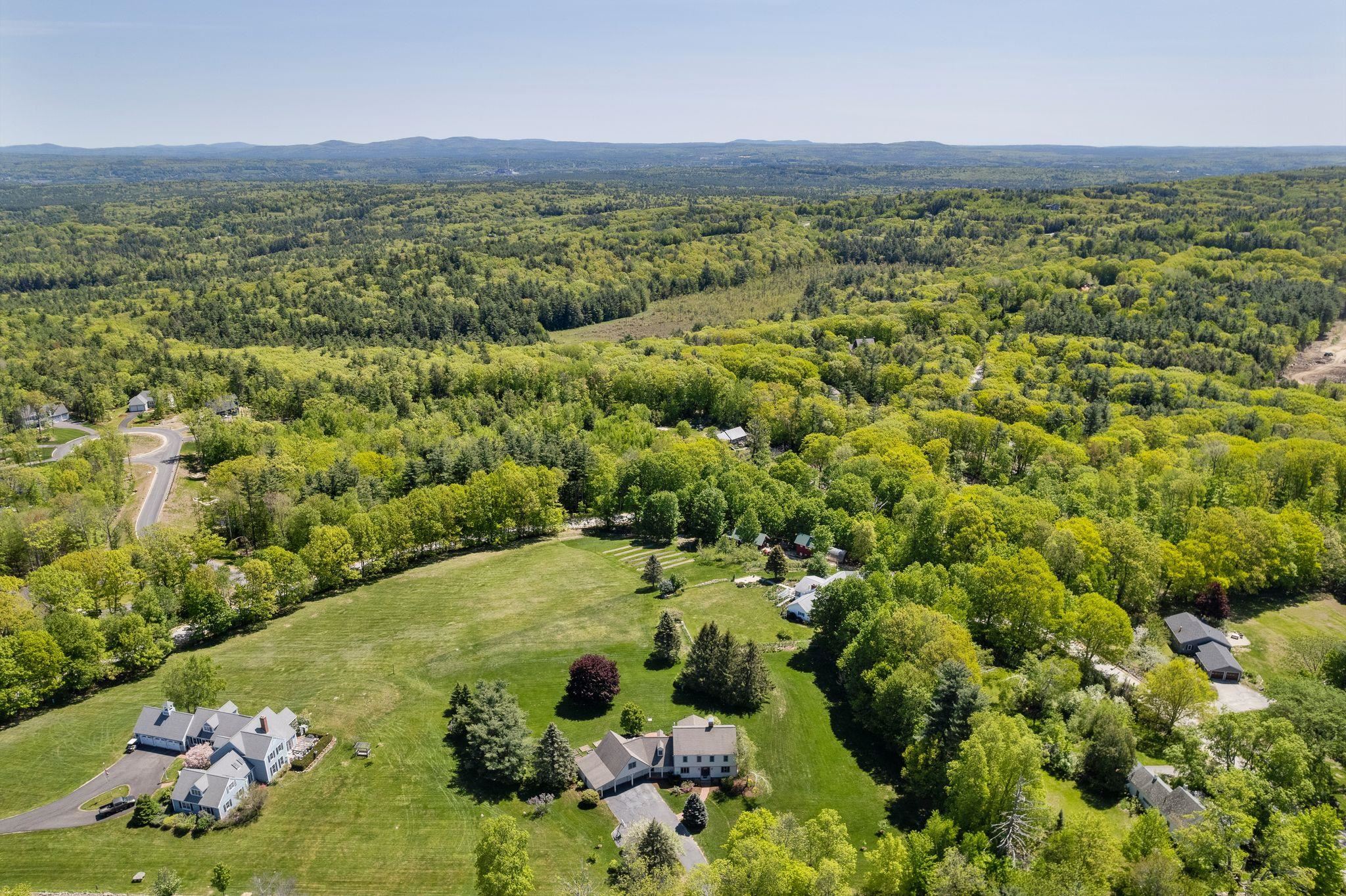 5 Putney Road Bow, NH 03304 - Photo 32 of 38