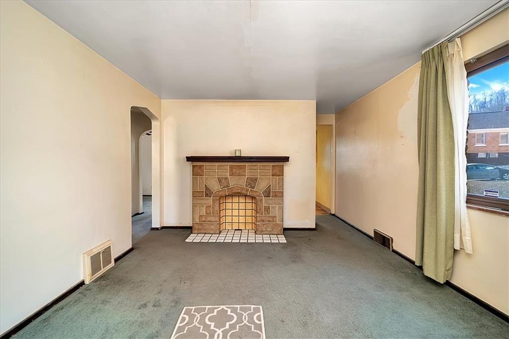 1113 14th Street McKees Rocks, PA 15136 - Photo 5 of 17 Gallery Image 5