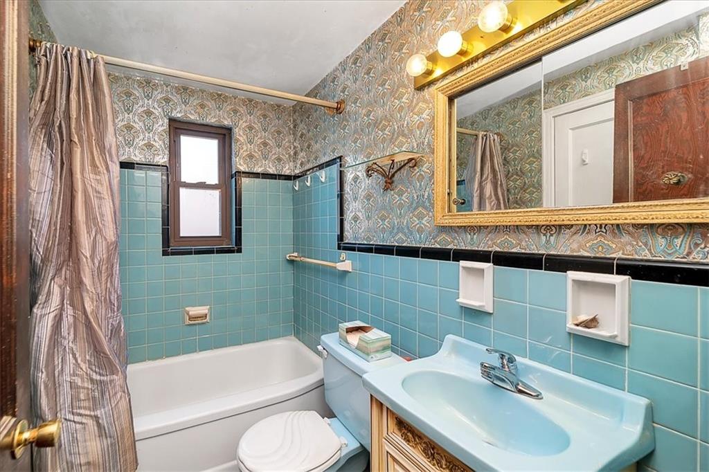 1113 14th Street McKees Rocks, PA 15136 - Photo 10 of 17 Gallery Image 10