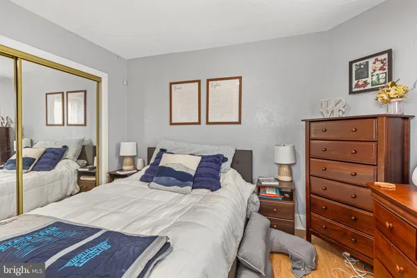 $1,450 | 158 Montgomery Avenue, Unit 2, Bala Cynwyd, PA 19004