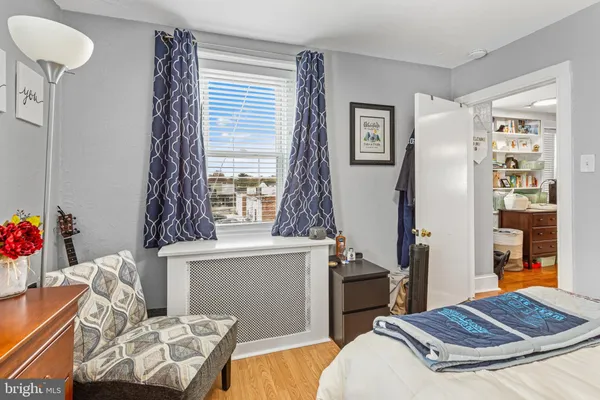 $1,450 | 158 Montgomery Avenue, Unit 2, Bala Cynwyd, PA 19004