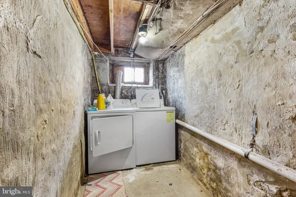 $1,450 | 158 Montgomery Avenue, Unit 2, Bala Cynwyd, PA 19004