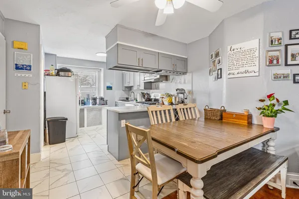 $1,450 | 158 Montgomery Avenue, Unit 2, Bala Cynwyd, PA 19004