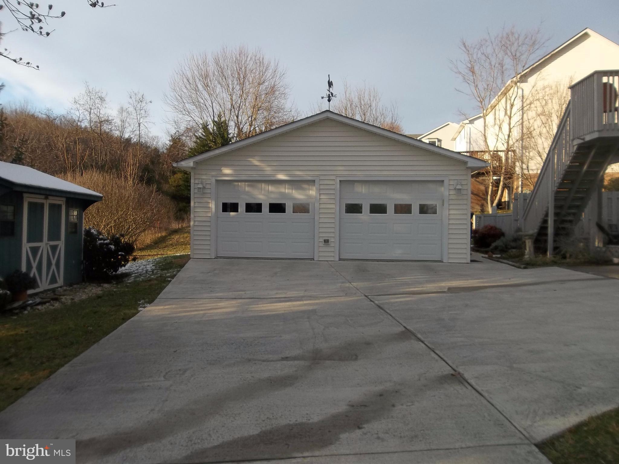 1161 Kesler Road Front Royal, VA 22630 - Photo 5 of 30 2 car detached garage