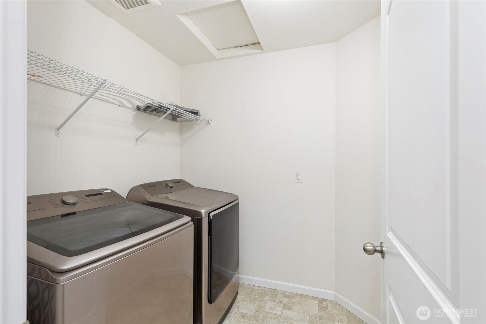141 Southwest Marcia Way Port Orchard, WA 98366 - Photo 18 of 21 a utility room with dryer and washer