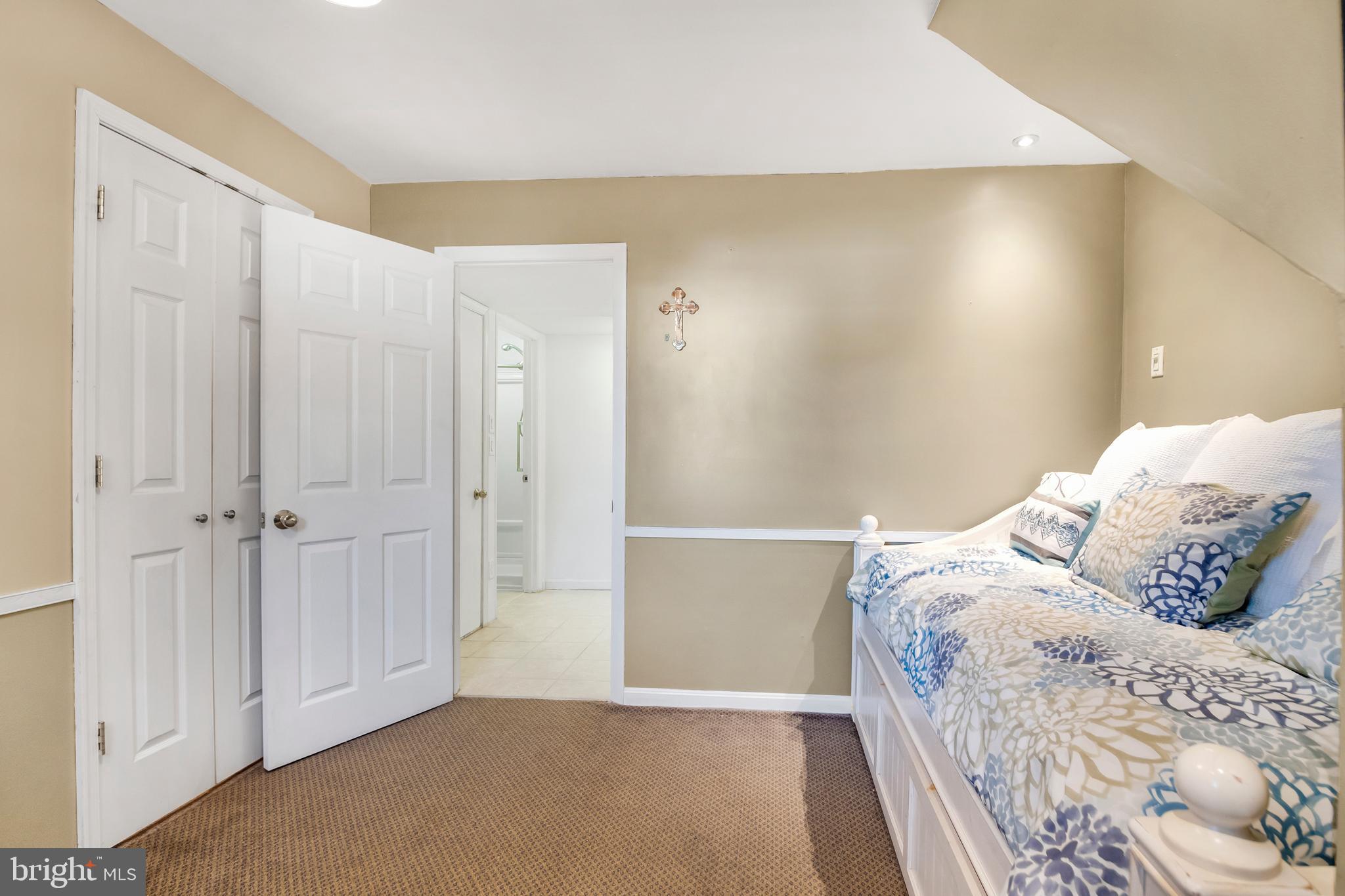 9170 Fort Smallwood Road Pasadena, MD 21122 - Photo 25 of 36 Gallery Image 25